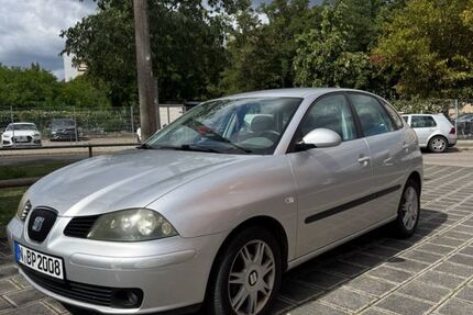 Seat Ibiza 115.000 km 2.700 &euro; Nürnberg 90431