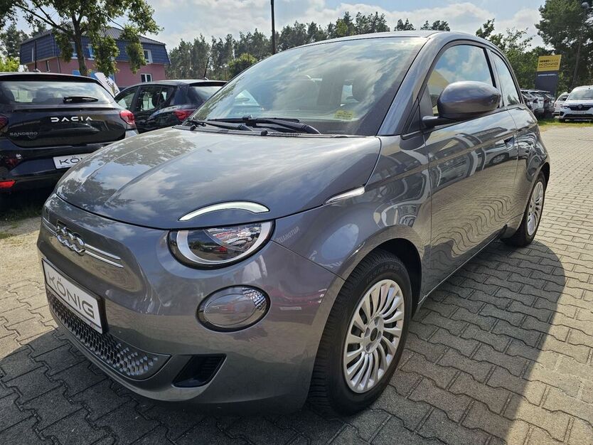 Fiat 500 9.215 km 23.999 € Cottbus 03044