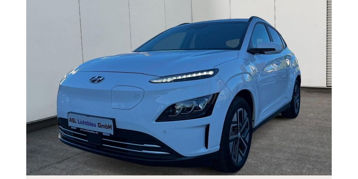 Hyundai KONA 9.360 km 22.990 &euro; Teltow 14513