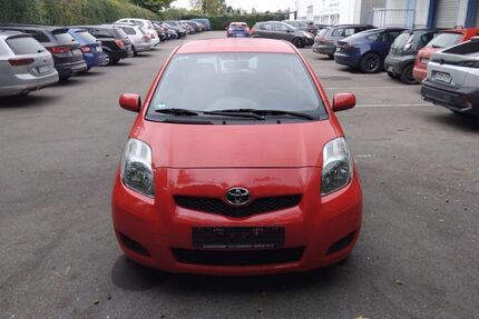 Toyota Yaris 118.000 km 3.799 € Weingarten 88250
