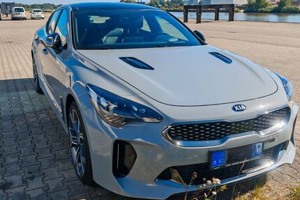 Kia Stinger 75.000 km 34.400 &euro; Surwold 26903