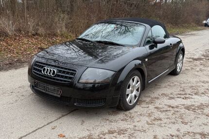 Audi TT 256.000 km 2.899 &euro; München 80336