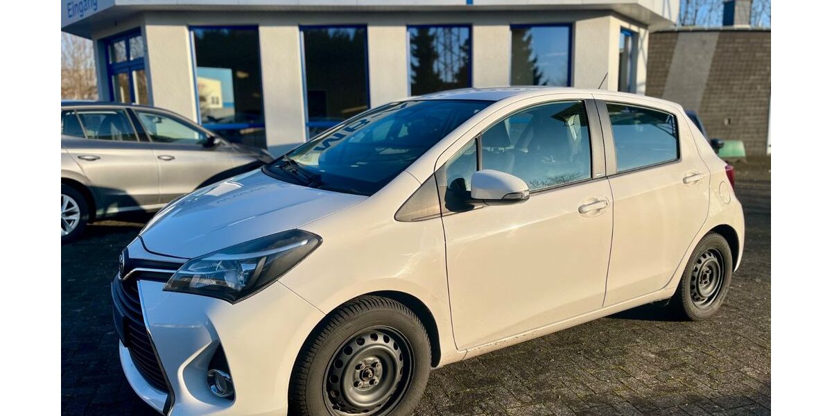 Toyota Yaris 148.000 km 7.790 &euro; Meinerzhagen 58540