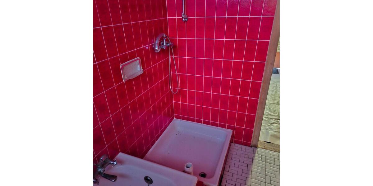 Haus Hof Garten Terasse ! Kaltmiete: 4 zimmer