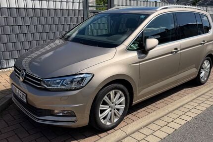 VW Touran 227.000 km 12.600 &euro; Wolfsburg 38448