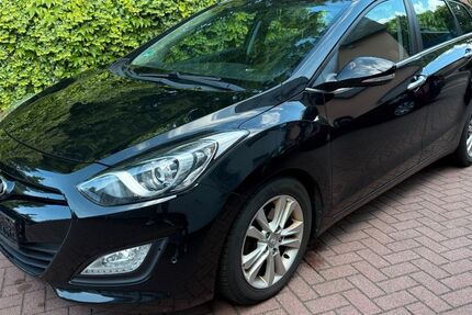 Hyundai i30 140.000 km 6.950 &euro; Hamburg 21149