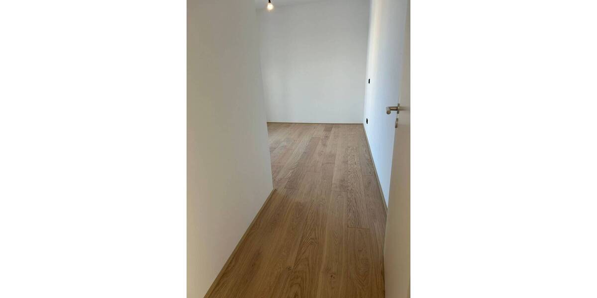 Etagenwohnung Mainz Neustadt - 3 Zimmer, 90 m&sup2;, 2.200&euro; | Angebot:25928936