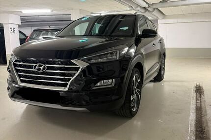 Hyundai TUCSON 61.500 km 21.300 &euro; Markdorf 88677