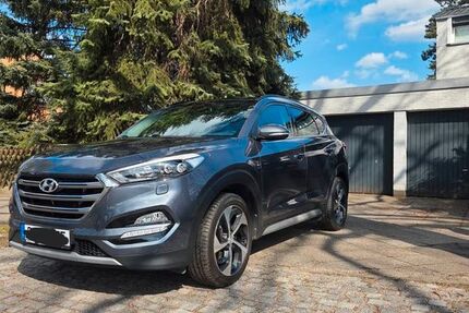 Hyundai TUCSON 78.380 km 11.500 &euro; Berlin 10969