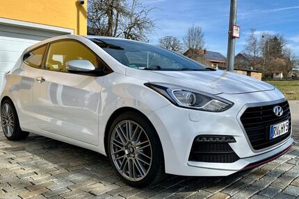Hyundai i30 125.000 km 9.965 &euro; Leutkirch 88299