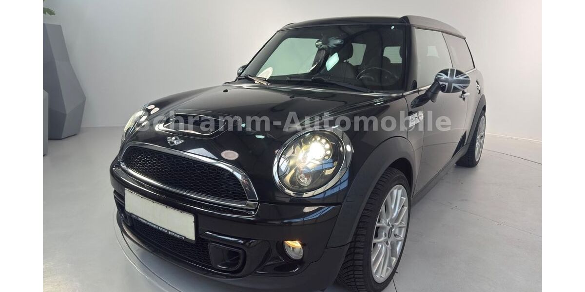 Mini John Cooper Works 136.649 km 10.200 &euro; Rostock 18069