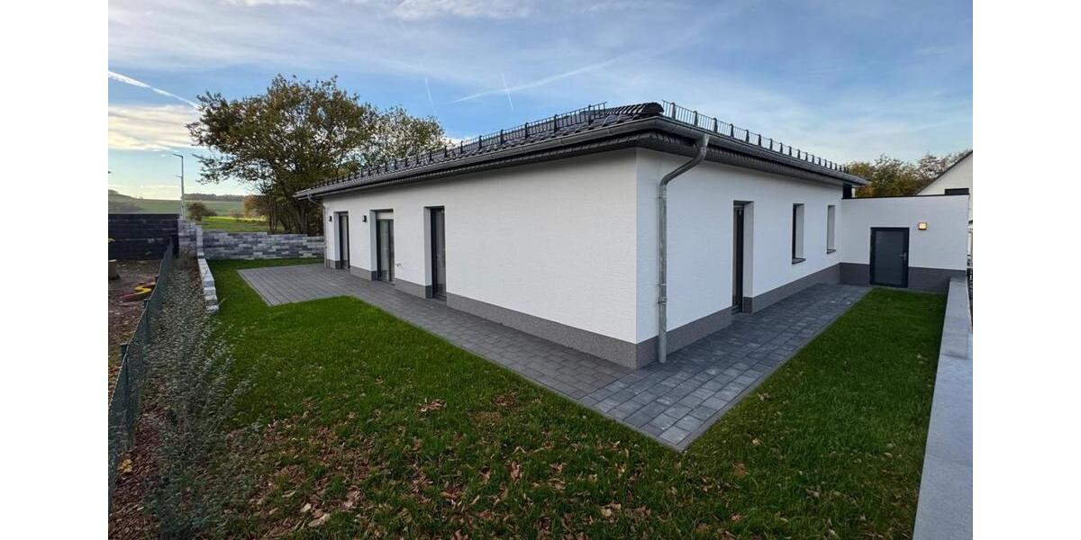 Bungalow Bad Wildungen - 4 Zimmer, 150 m&sup2;, 1.950&euro; | Angebot:23476136