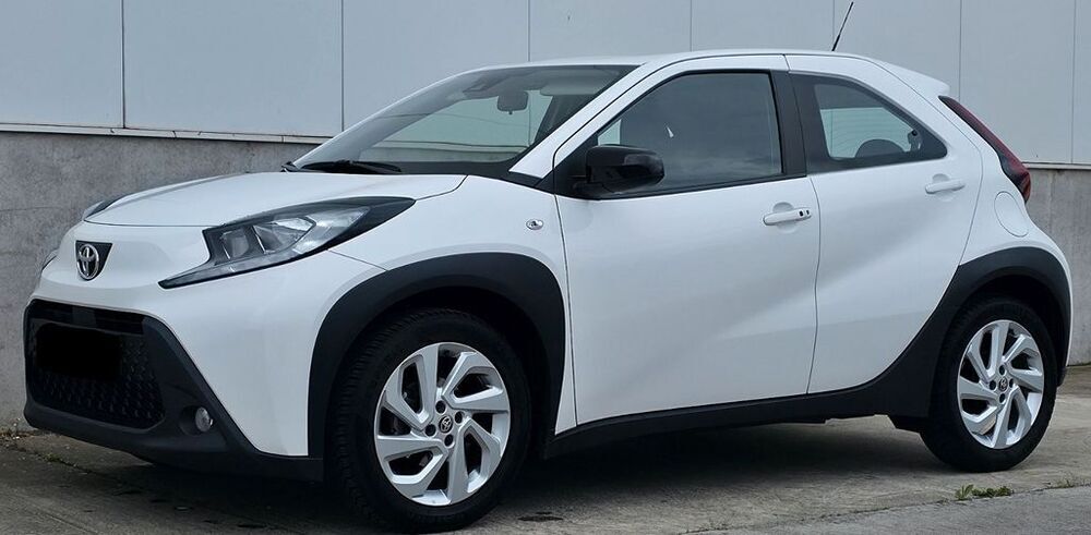 Aygo (X)