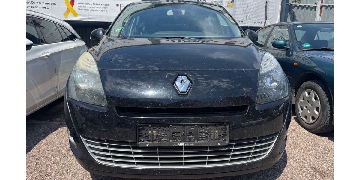 Renault Scenic 161.079 km 2.600 &euro; Erfurt 99089