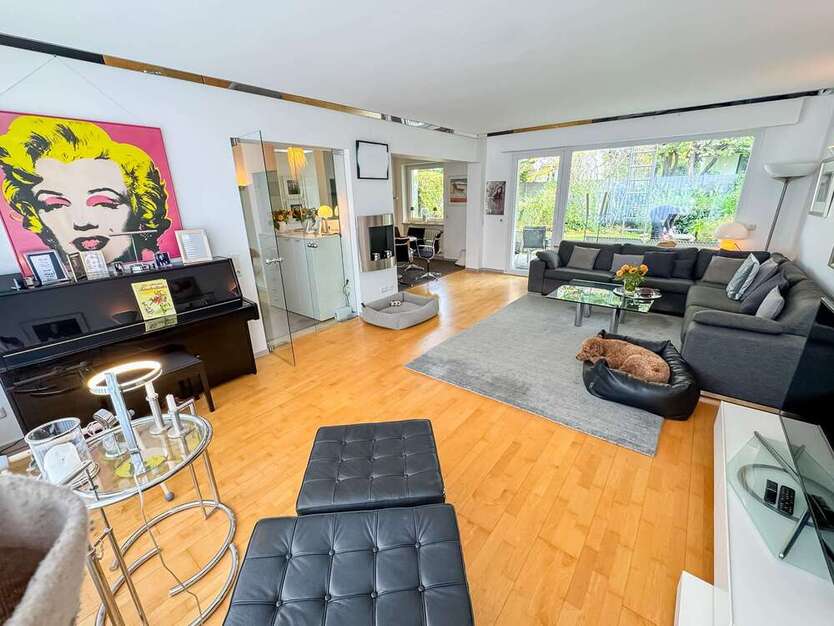 Haus zum Mieten in Eschborn 3.100 € 142.26 m² 5 zimmer