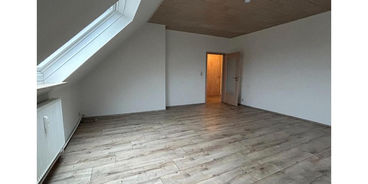 Etagenwohnung Hohenlockstedt - 2 Zimmer, 77 m&sup2;, 585&euro; | Angebot:26415347