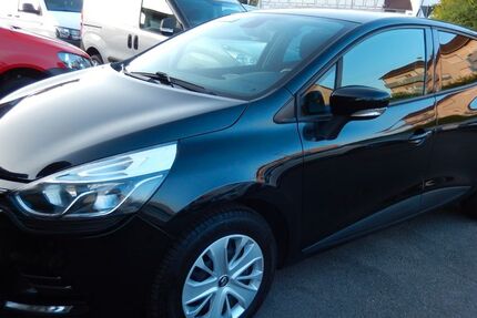 Renault Clio 144.300 km 6.899 &euro; Mosbach/Neckarelz 74821