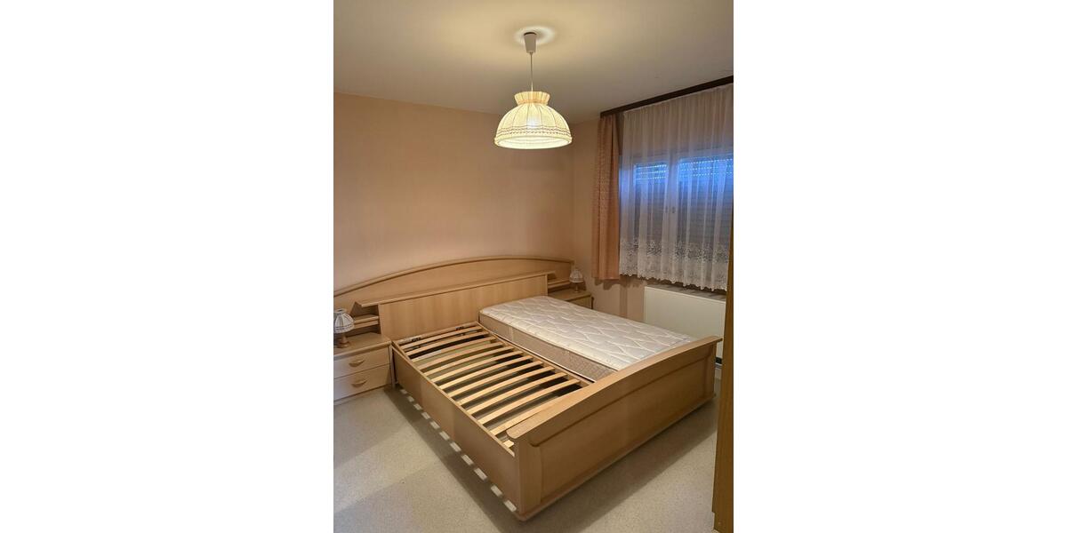 Doppelhaushälfte Hanau Lamboy - 5 Zimmer, 160 m&sup2;, 1.800&euro; | Angebot:23684863