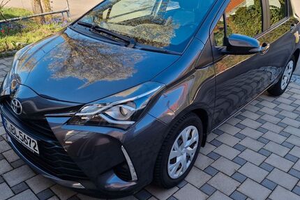 Toyota Yaris 69.000 km 9.100 &euro; Neutraubling 93073