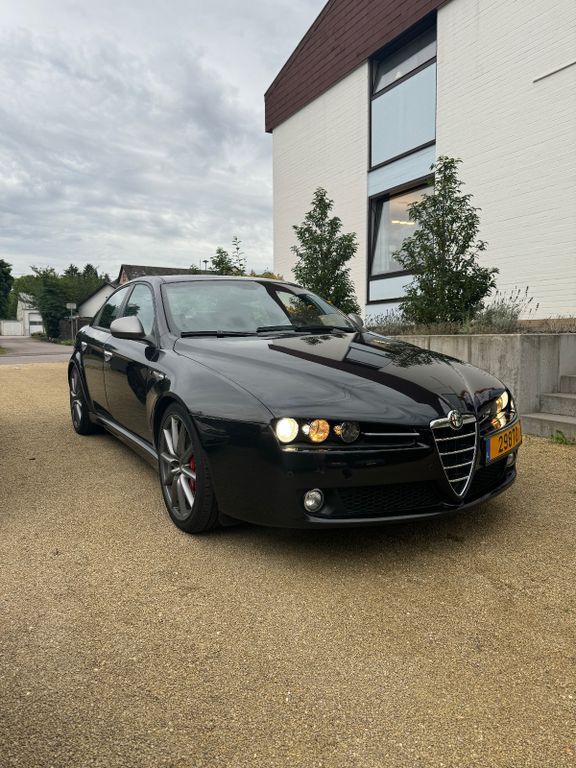 Alfa Romeo 159 170.000 km 7.500 € Köln 50933