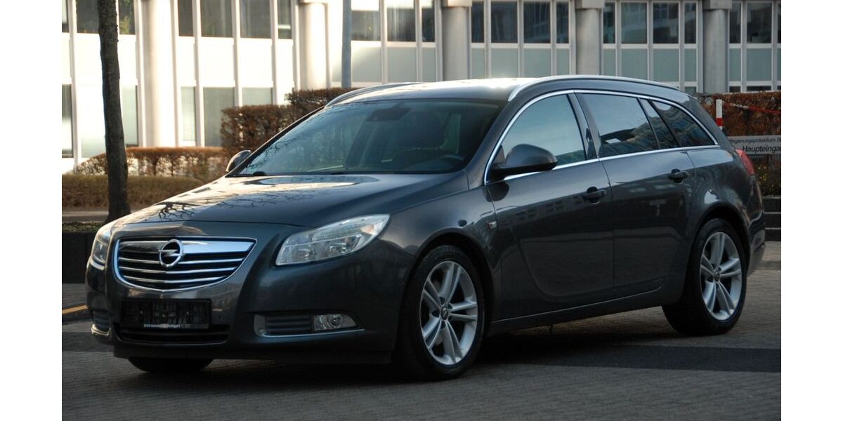 Opel Insignia 174.000 km 7.490 &euro; Stuttgart 70567