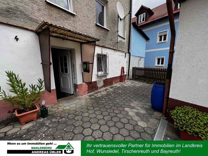 Reihenmittelhaus Waldsassen - 7 Zimmer, 130 m&sup2;, 135.000&euro; | Angebot:26375940