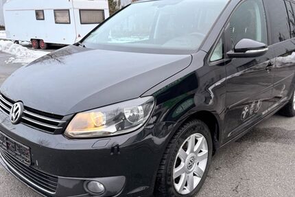 VW Touran 299.000 km 4.350 &euro; Fürth 90763