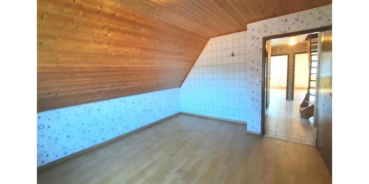 Mehrfamilienhaus, Wohnhaus Hage - 21 Zimmer, 242 m&sup2;, 269.000&euro; | Angebot:26312839