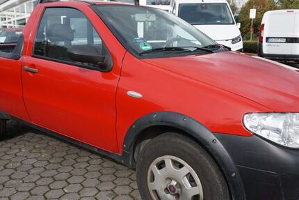 Fiat Strada 122.252 km 3.490 &euro; Merseburg 06217