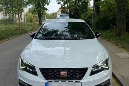 Seat Leon 87.659 km 21.999 &euro; Haar 85540