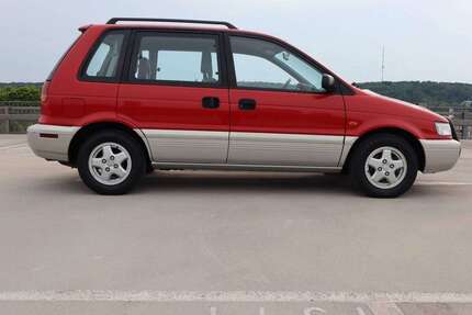 Mitsubishi Space Runner 92.768 km 4.900 &euro; Königswinter 53639