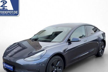 Tesla Model 3 87.520 km 27.750 &euro; Lauenau 31867
