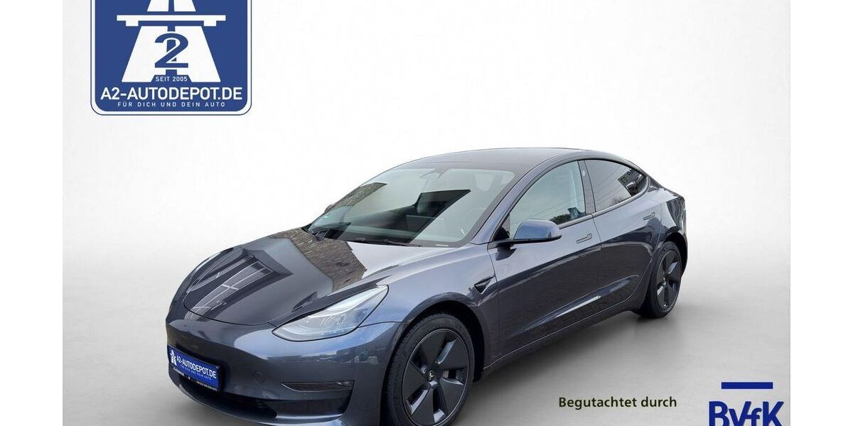 Tesla Model 3 87.520 km 27.750 &euro; Lauenau 31867