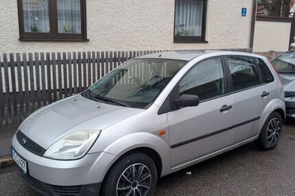 Ford Fiesta 182.200 km 1.800 &euro; München 81245