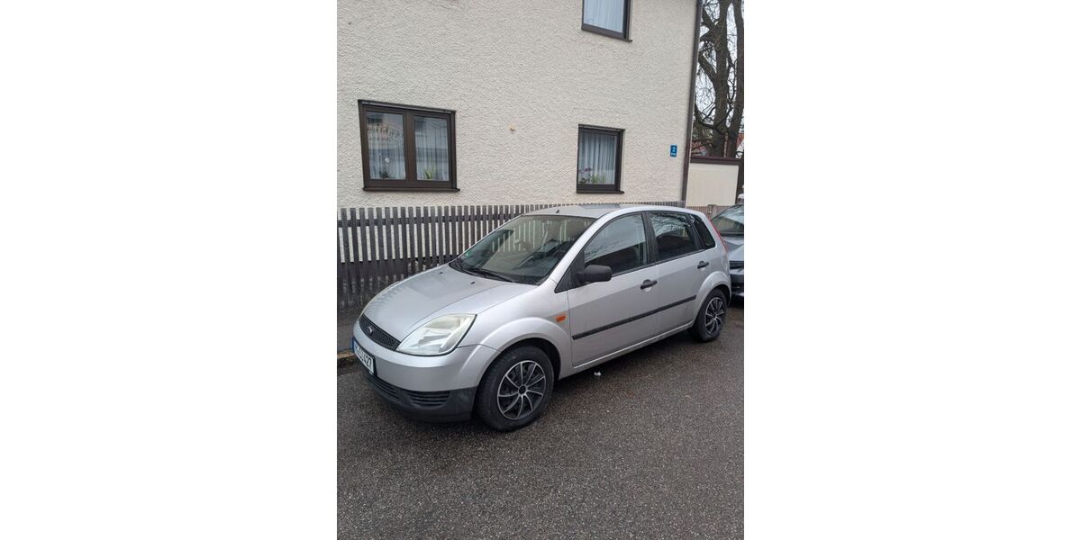 Ford Fiesta 182.200 km 1.800 &euro; München 81245