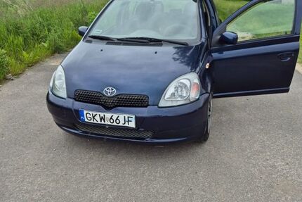 Toyota Yaris 178.000 km 890 &euro; Rheda-Wiedenbruck 33377