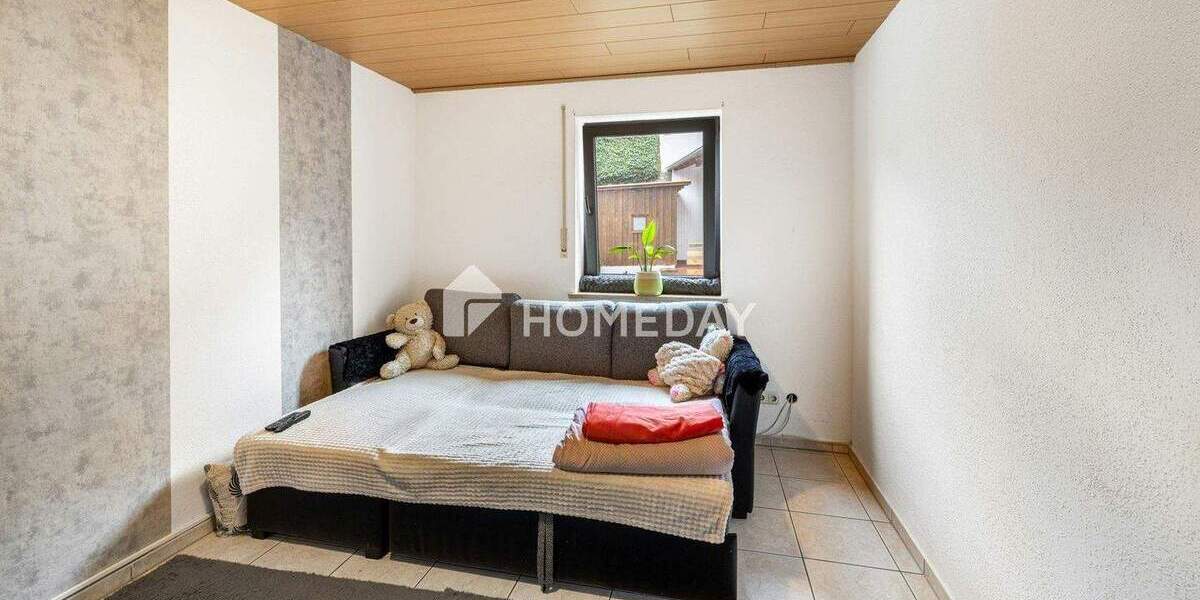 Einfamilienhaus Dingolfing - 9 Zimmer, 212 m&sup2;, 585.000&euro; | Angebot:25702897