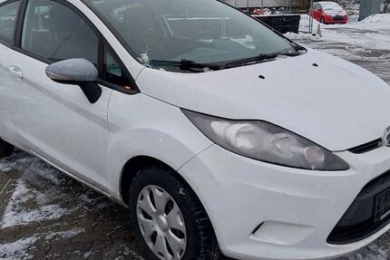 Ford Fiesta 92.939 km 4.650 &euro; Neumünster 24539