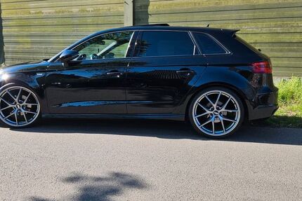 Audi A3 243.600 km 12.500 &euro; Stelle 21435