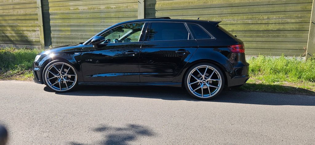 Audi A3 243.600 km 13.900 &euro; Stelle 21435