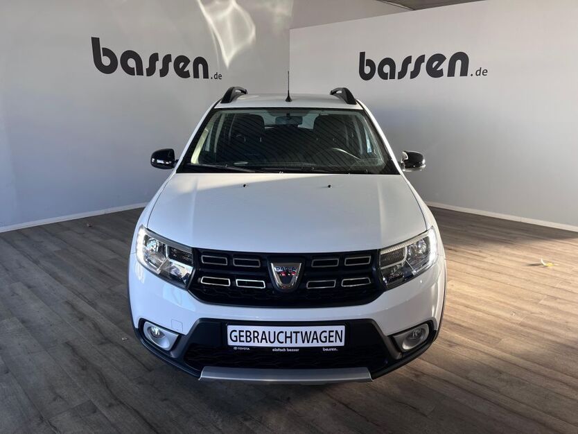 Dacia Sandero 51.657 km 11.250 € Rotenburg 27356