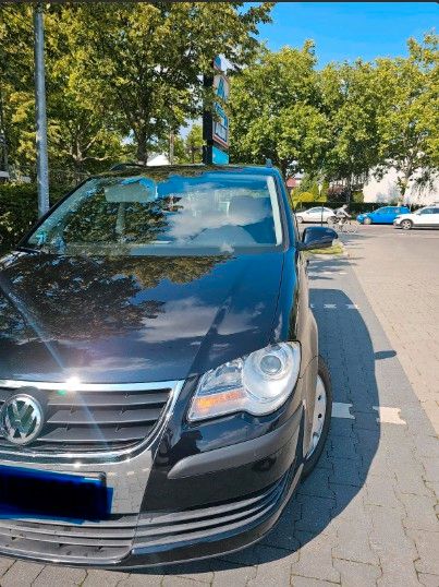 VW Touran 233.000 km 3.000 &euro; Berlin, Germany 14197