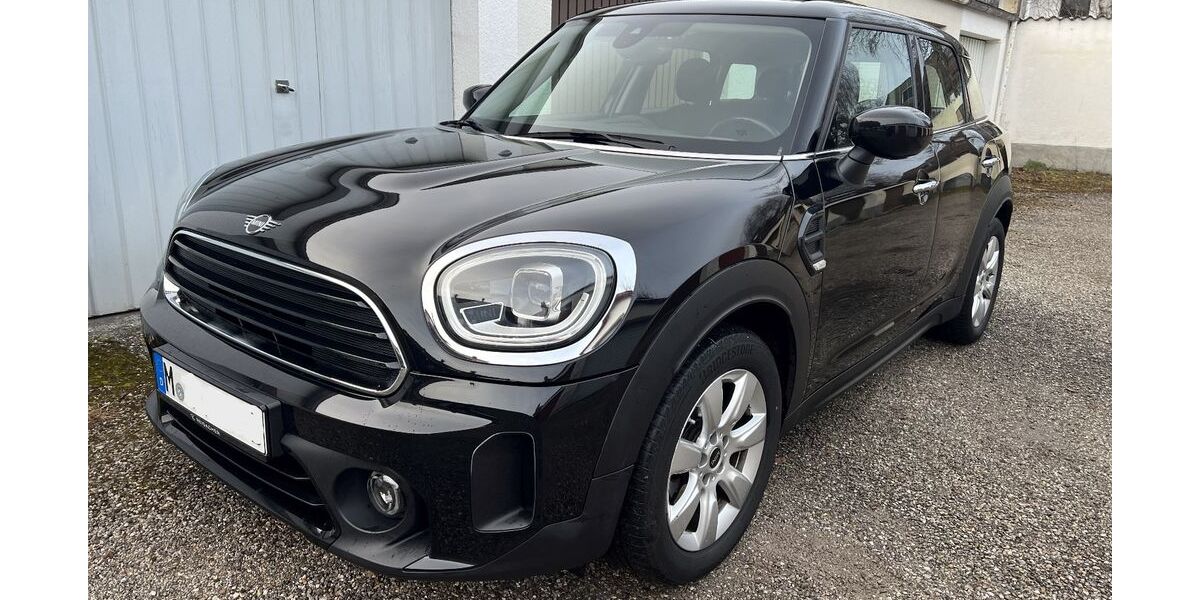 Mini Countryman D (Cooper) 62.900 km 19.900 &euro; München 81671
