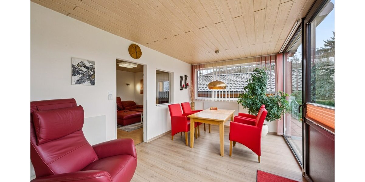 Luxuriöses Ferienhaus mit Sauna, nachhaltiger Technik und hochwertiger Ausstattung - Einfamilienhaus Meschede | Angebot:25232864