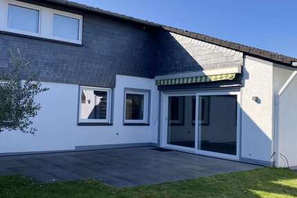Haus zum Mieten in Wesseling 1.850 € 134 m²