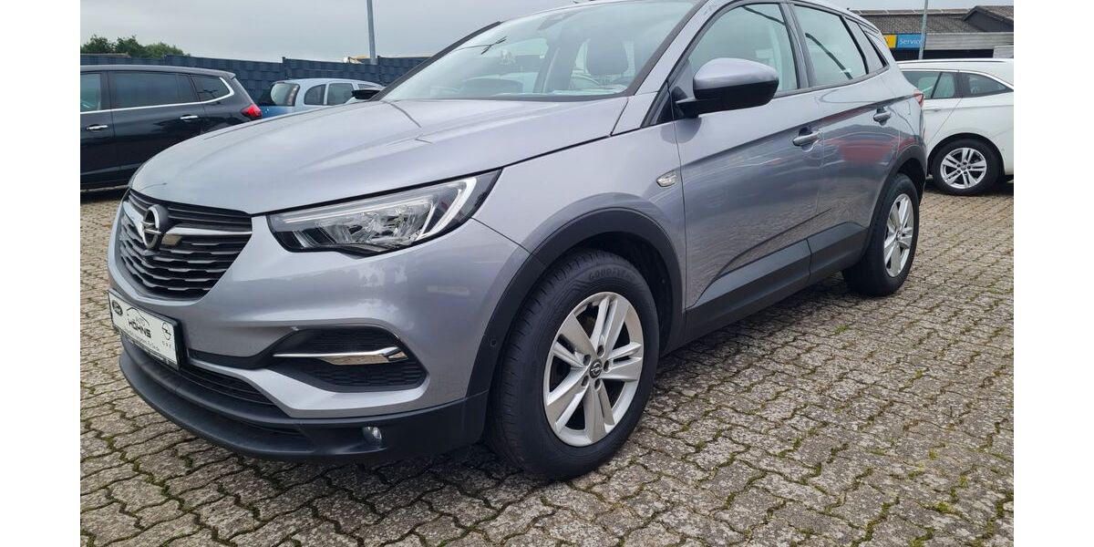 Opel Grandland (X) 112.200 km 16.589 &euro; Rotenburg 27356
