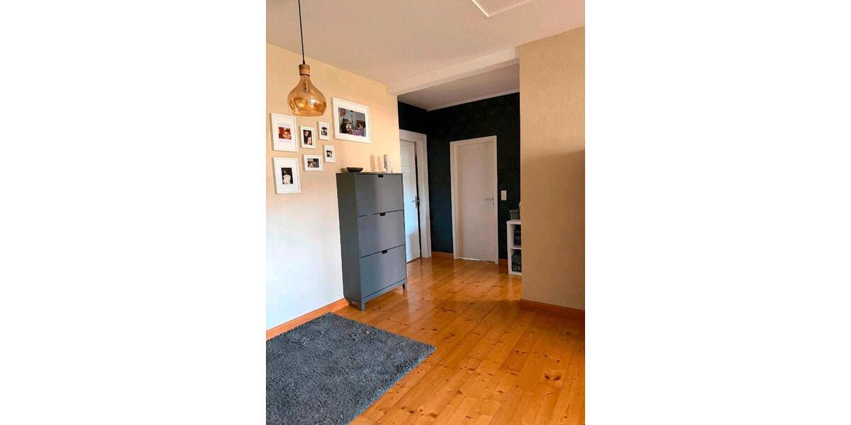 Dachgeschoßwohnung Sankt Ingbert - 2 Zimmer, 76 m&sup2;, 179.000&euro; | Angebot:27030057