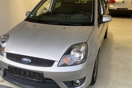Ford Fiesta 81.412 km 3.897 &euro; Bergisch Gladbach 51465