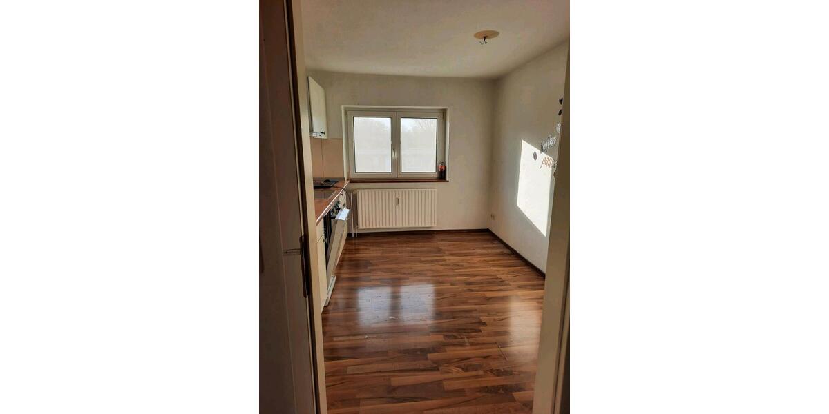 Dachgeschoßwohnung Drochtersen - 4 Zimmer, 85 m&sup2;, 950&euro; | Angebot:25080276