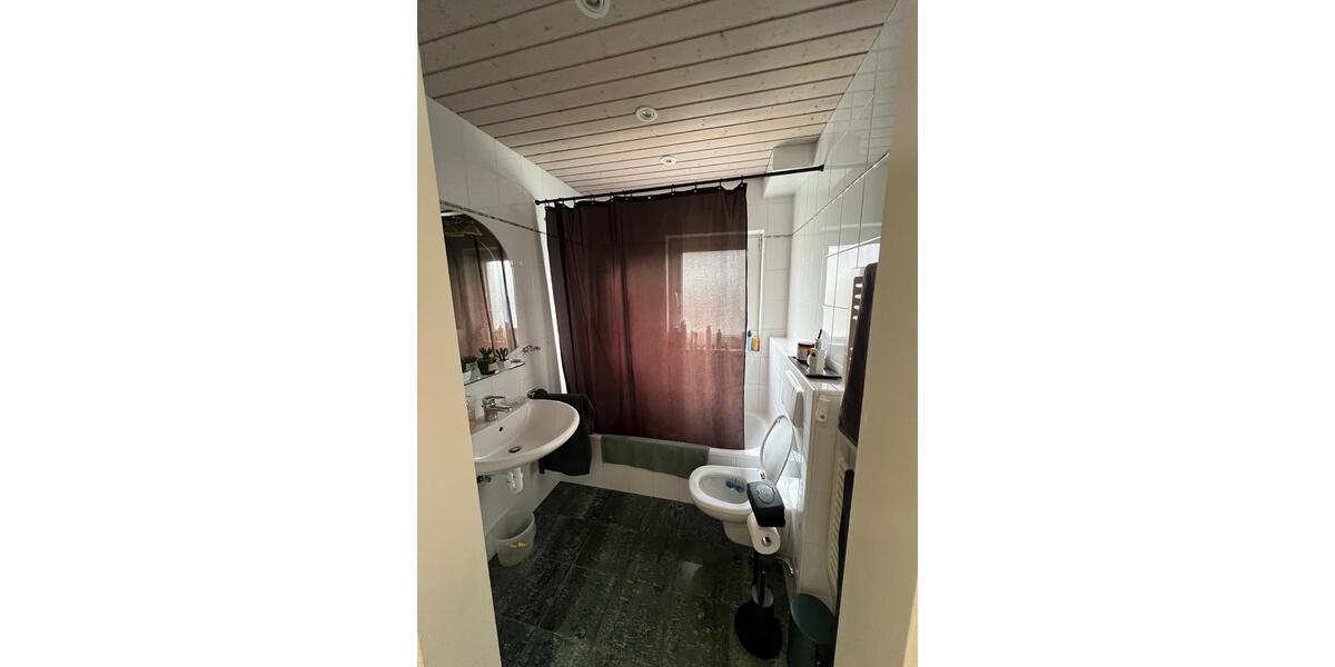 Maisonettenwohnung Burscheid - 5 Zimmer, 107 m&sup2;, 379.000&euro; | Angebot:24237533